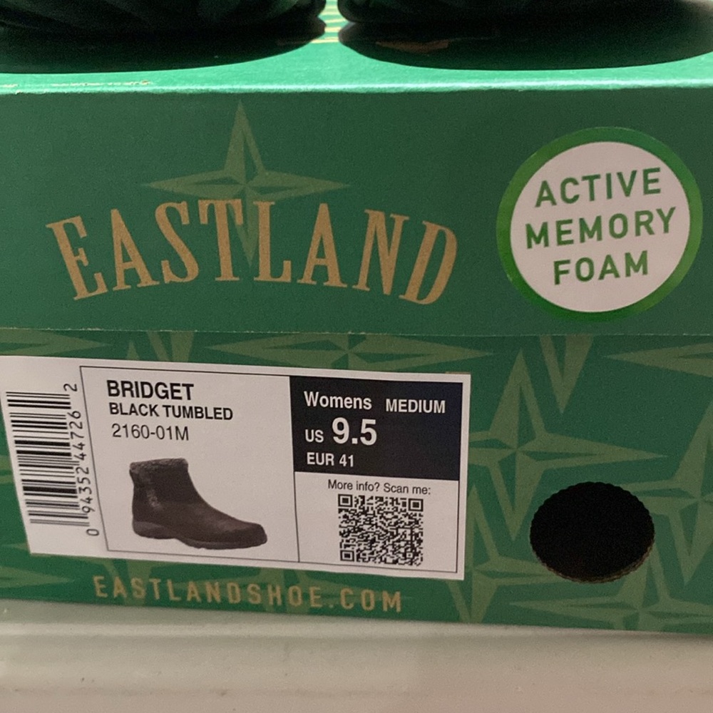 Eastland Booties - Picture 8 of 9